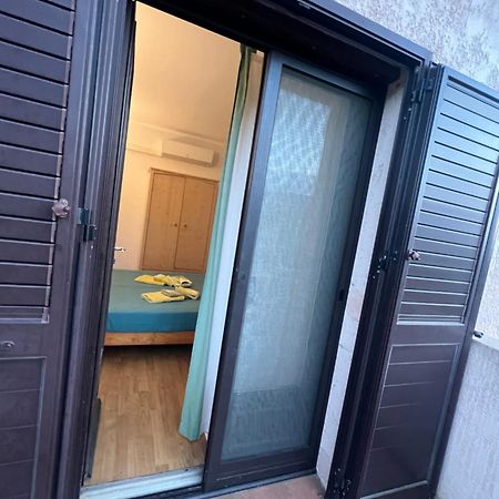 Chambres et tables d'hôtes Zélia&Jacques BERQUEZ Pianottoli-Caldarello (Corsica) Exterior foto